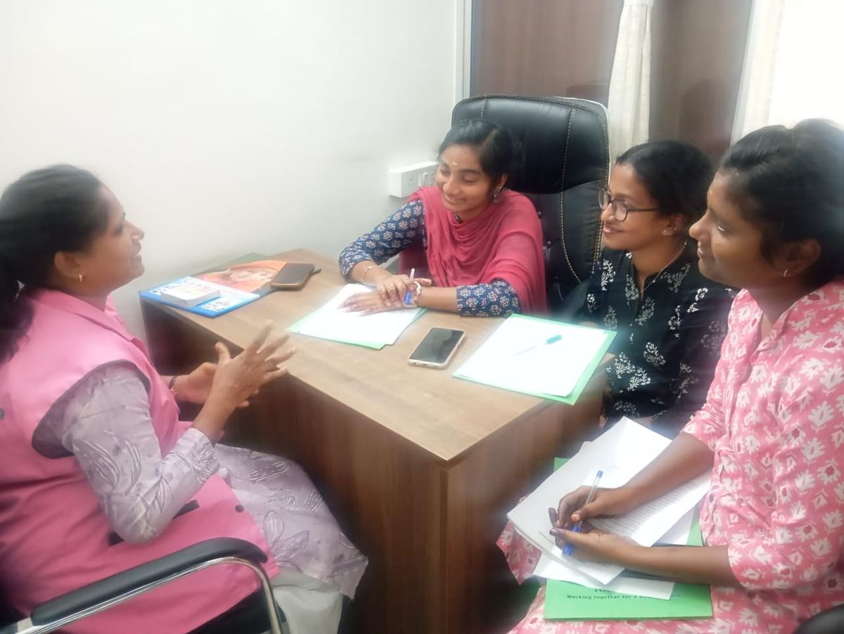 Beautician students in learning session